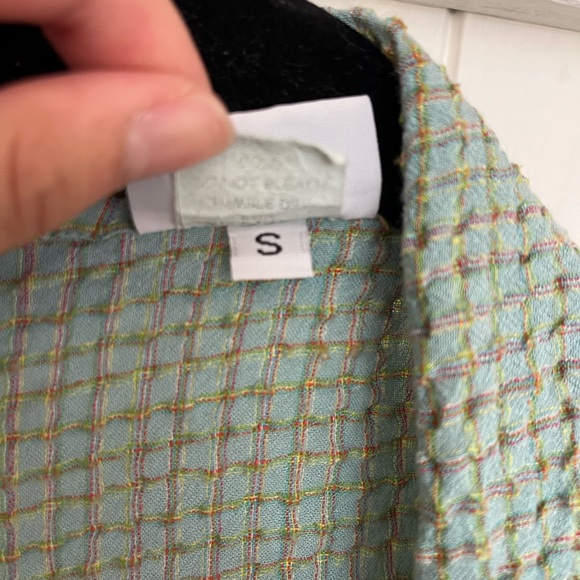 Textured Green Button Down - Picture 4 of 6